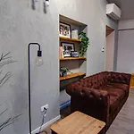 Fuoriporta Affitti Brevi - Corte 2 Con Parcheggio Gratuito アパート *