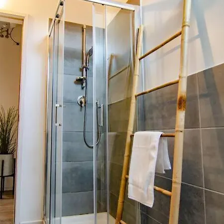 Fuoriporta Affitti Brevi - Corte 2 Con Parcheggio Gratuito Apartment