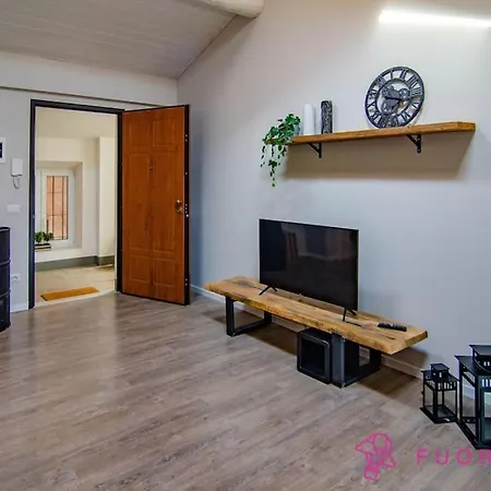 Fuoriporta Affitti Brevi - Corte 2 Con Parcheggio Gratuito Apartment *