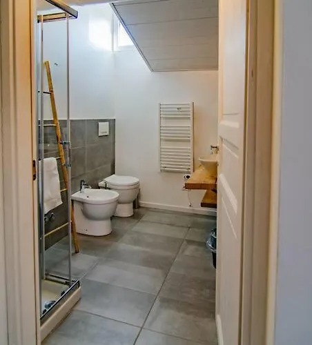 Fuoriporta Affitti Brevi - Corte 2 Con Parcheggio Gratuito Daire