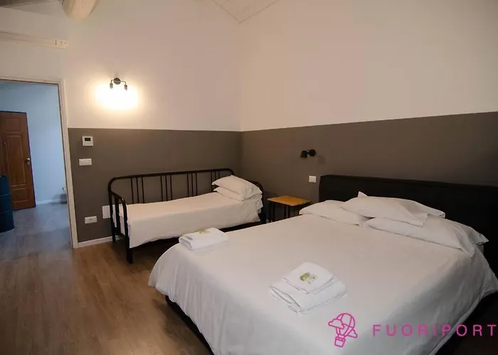 Daire Fuoriporta Affitti Brevi - Corte 2 Con Parcheggio Gratuito *