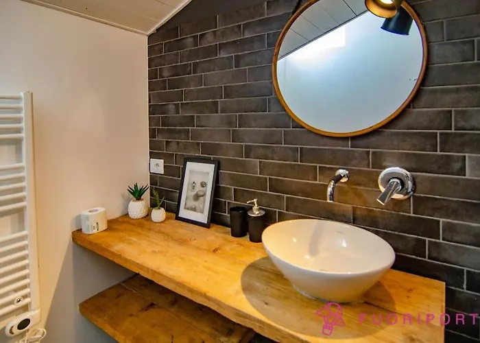 Daire Fuoriporta Affitti Brevi - Corte 2 Con Parcheggio Gratuito